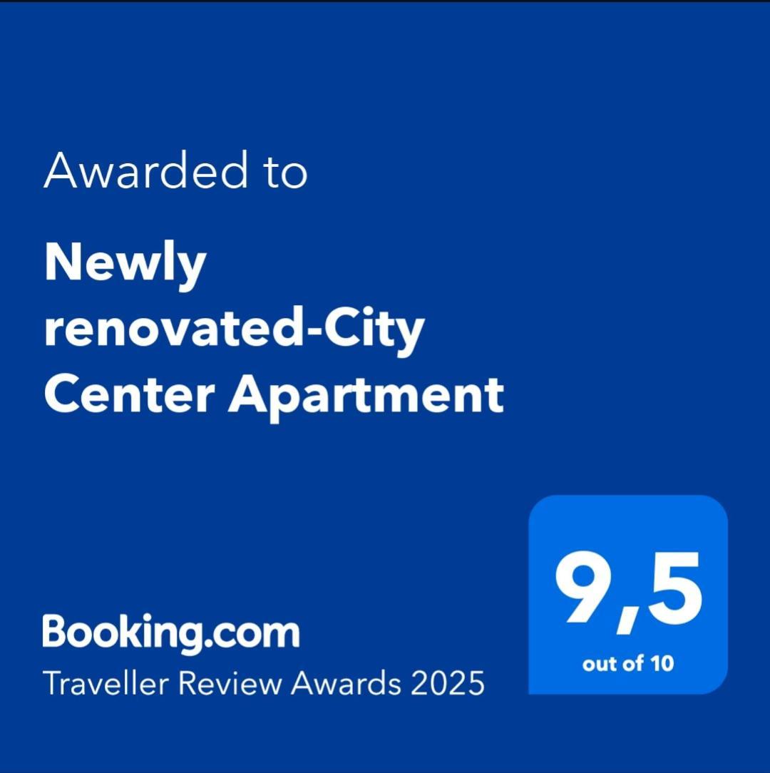 Newly Renovated-City Center Apartment Athena Bagian luar foto